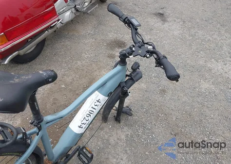 2009 Ford F-250 из США, поврежденный, VIN 1FTSX20539EB02002